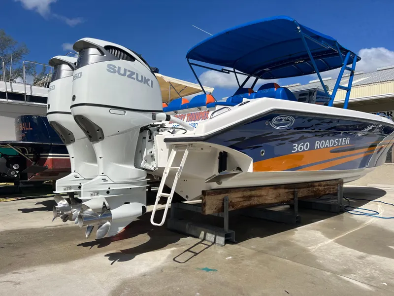 Slide: The Image of Spectre 360 Roadster 2011 - 50