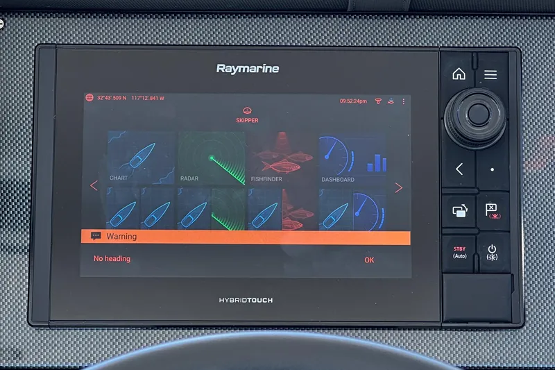 Slide: The Image of Cruisers 390 Express Coupe 2021 - 69