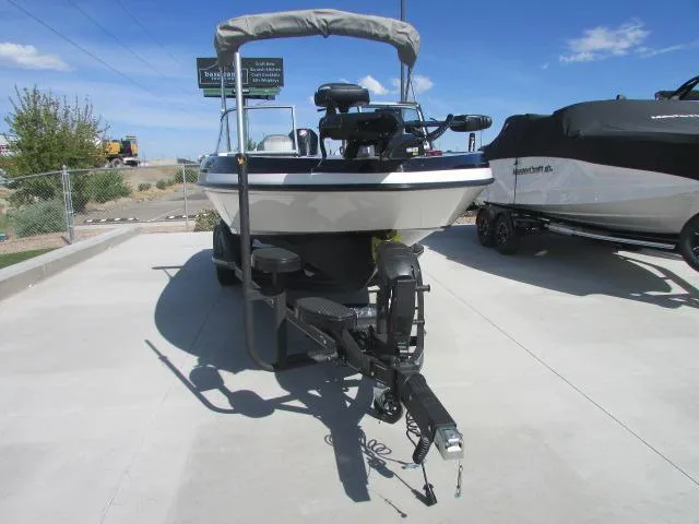 Slide: The Image of Ranger 2080 MS 2025 - 6