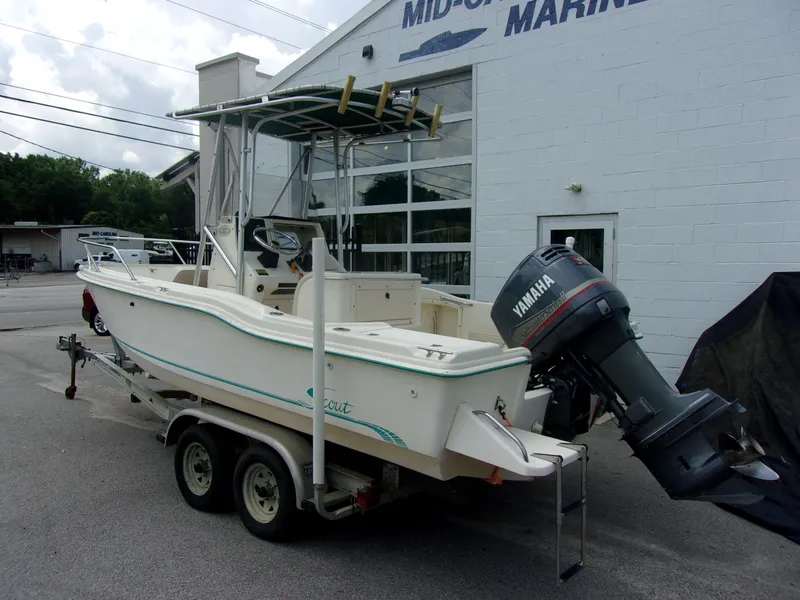 Slide: The Image of Scout 202 Sportfish 2000 - 3