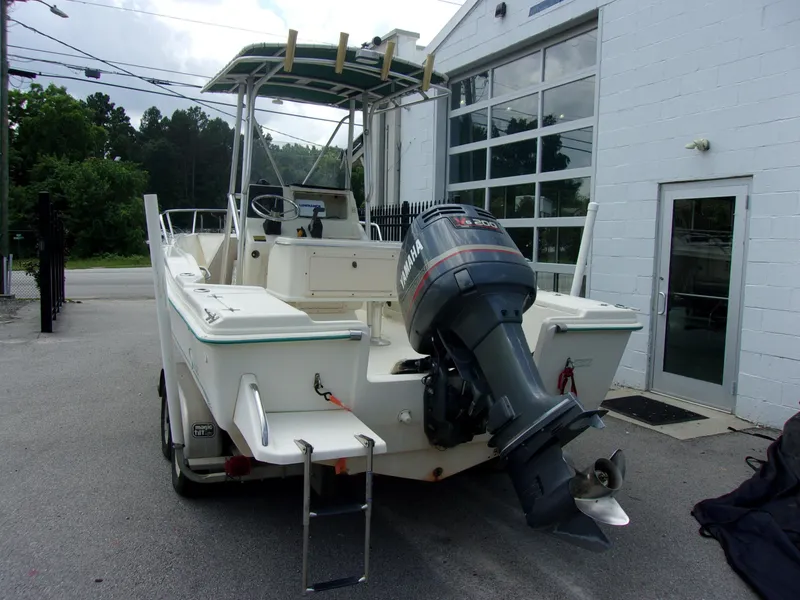 Slide: The Image of Scout 202 Sportfish 2000 - 8