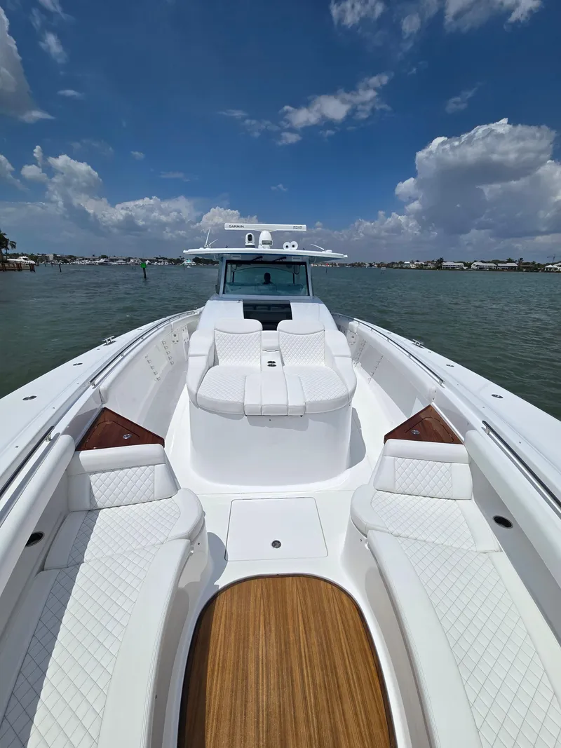 Slide: The Image of HCB 65 Estrella 2024 - 17