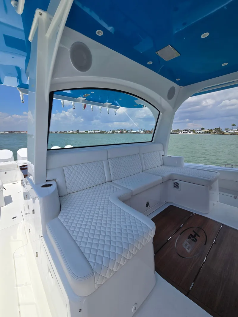 Slide: The Image of HCB 65 Estrella 2024 - 19