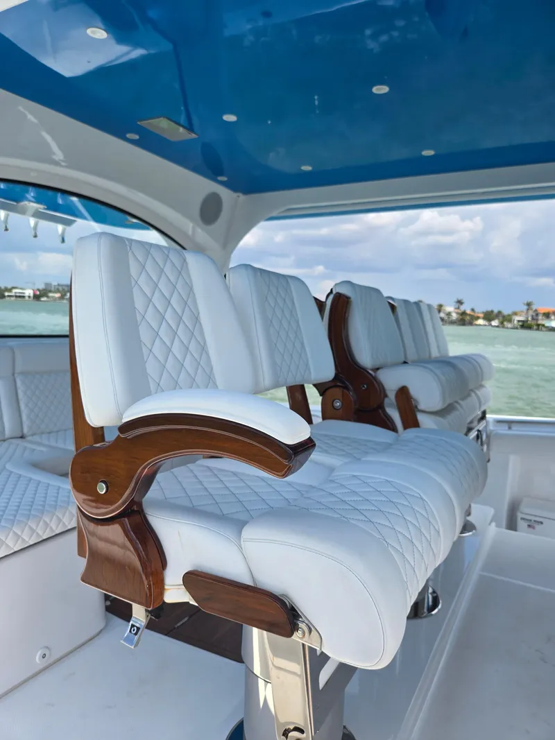 Slide: The Image of HCB 65 Estrella 2024 - 27