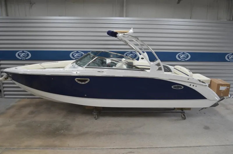 Slide: The Image of Cobalt R7 Surf 2019 - 23