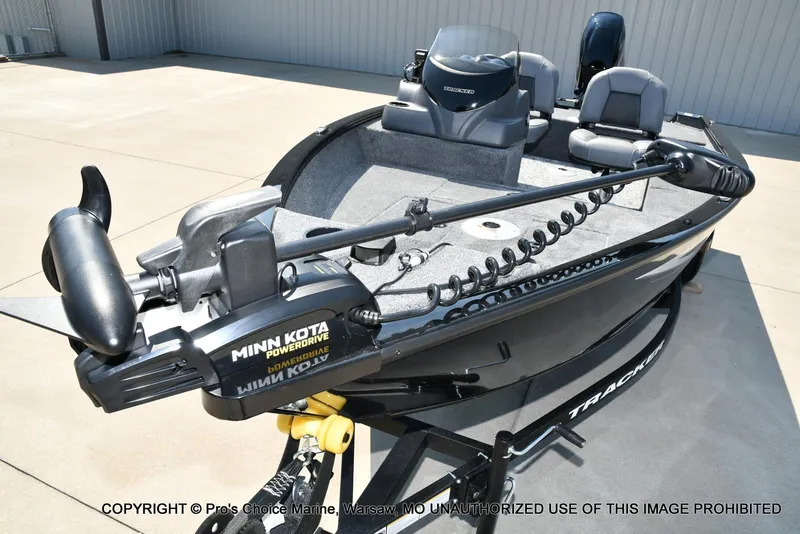 Slide: The Image of Tracker Super Guide V-16 2026 - 28