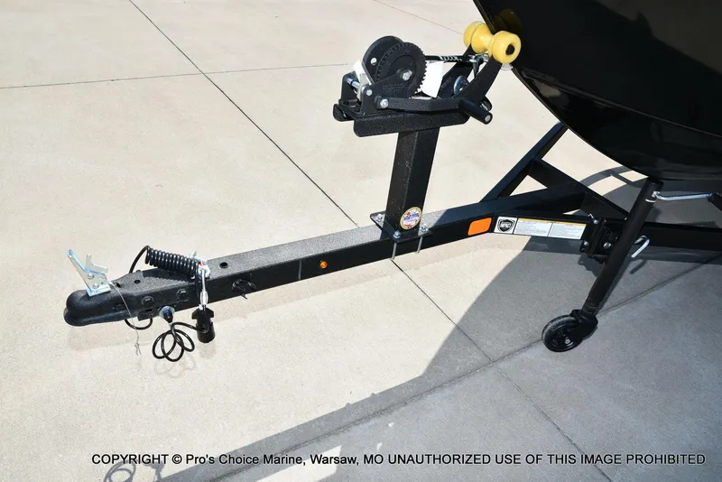 Slide: The Image of Tracker Super Guide V-16 2026 - 30