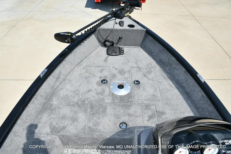 Slide: The Image of Tracker Super Guide V-16 2026 - 43