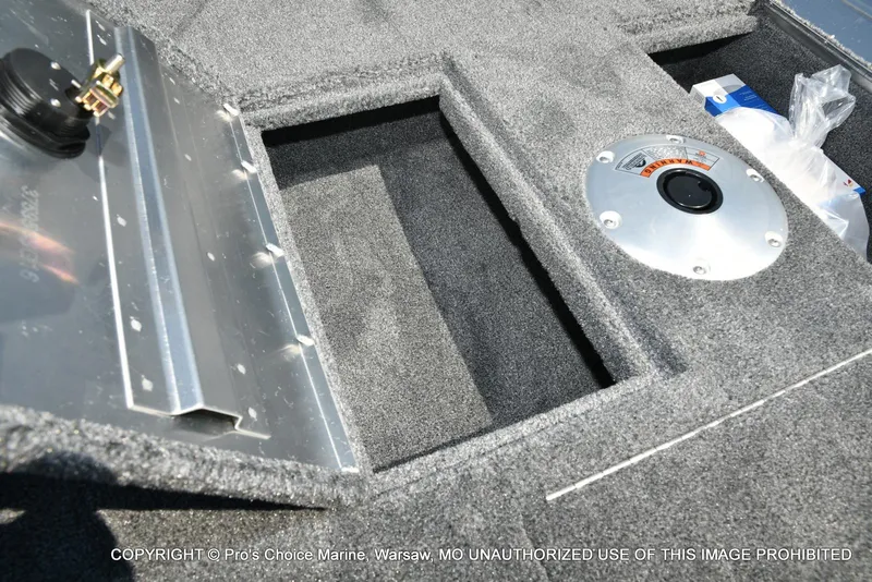 Slide: The Image of Tracker Super Guide V-16 2026 - 49