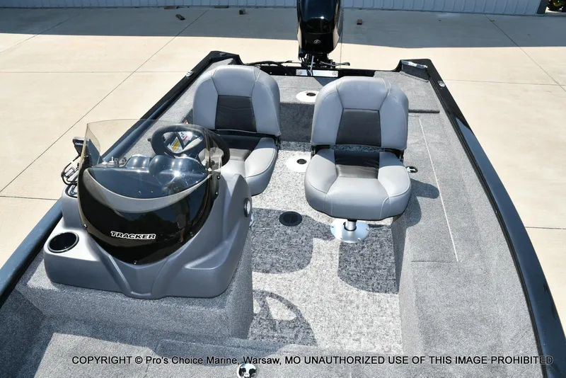 Slide: The Image of Tracker Super Guide V-16 2026 - 51