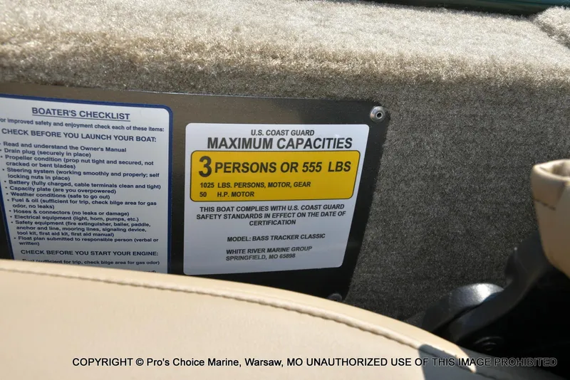 Slide: The Image of Tracker Bass Tracker Classic Limited 2026 - 43