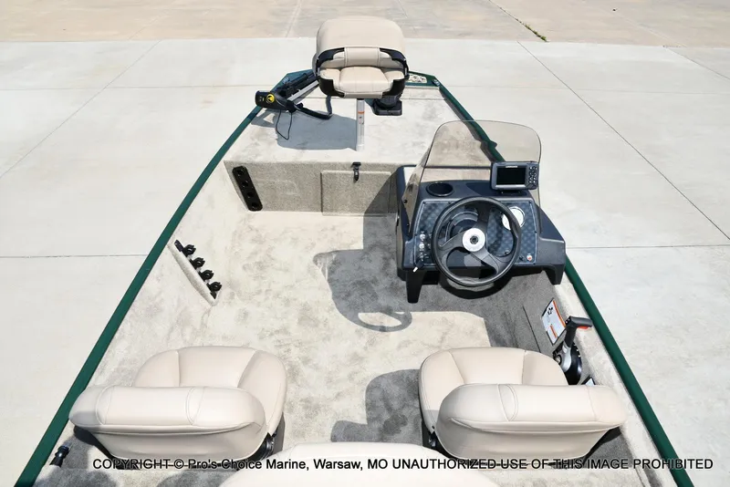 Slide: The Image of Tracker Bass Tracker Classic Limited 2026 - 76