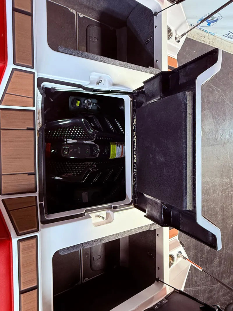 Slide: The Image of Supra SL 550 2023 - 52