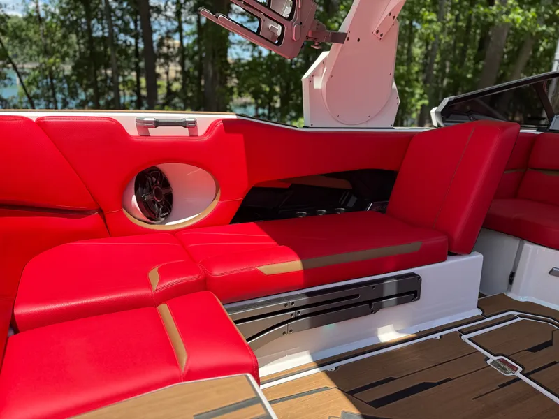 Slide: The Image of Supra SL 550 2023 - 57