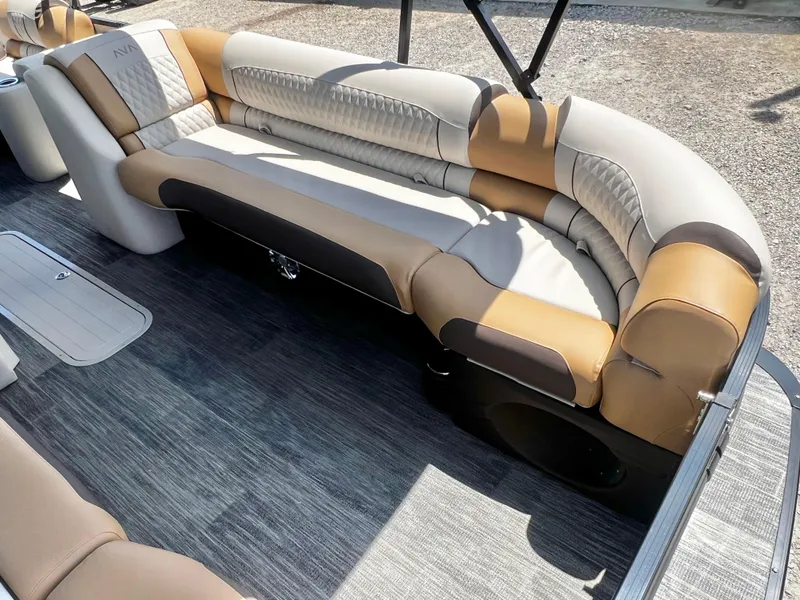Slide: The Image of Avalon Catalina 25' Versatile Rear Lounge Triple-Toon - ARRIVES THURSDAY 6/12/2025! 2025 - 10