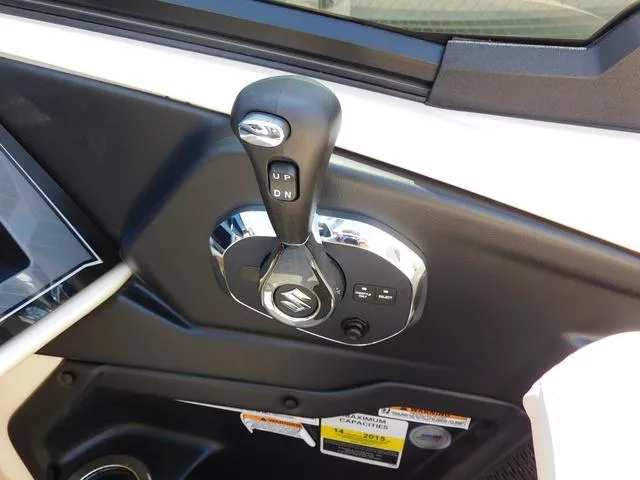 Slide: The Image of Avalon Catalina Platinum Quad Lounger 25 FT Windshield 2025 - 10