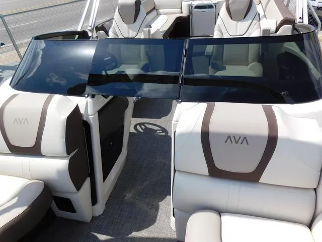 Slide: The Image of Avalon Catalina Platinum Quad Lounger 25 FT Windshield 2025 - 9
