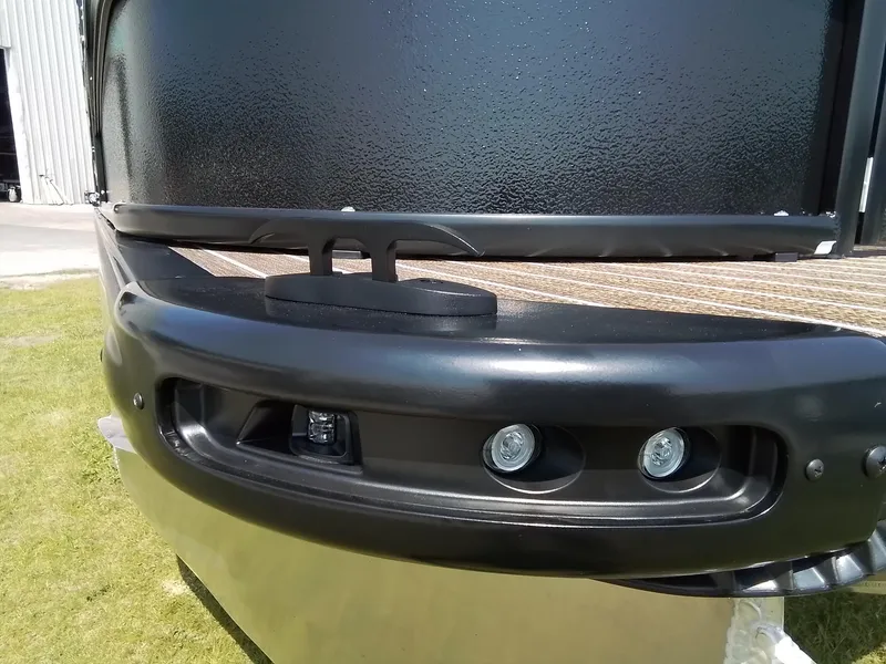 Slide: The Image of Premier 250 Solaris RS 2025 - 6