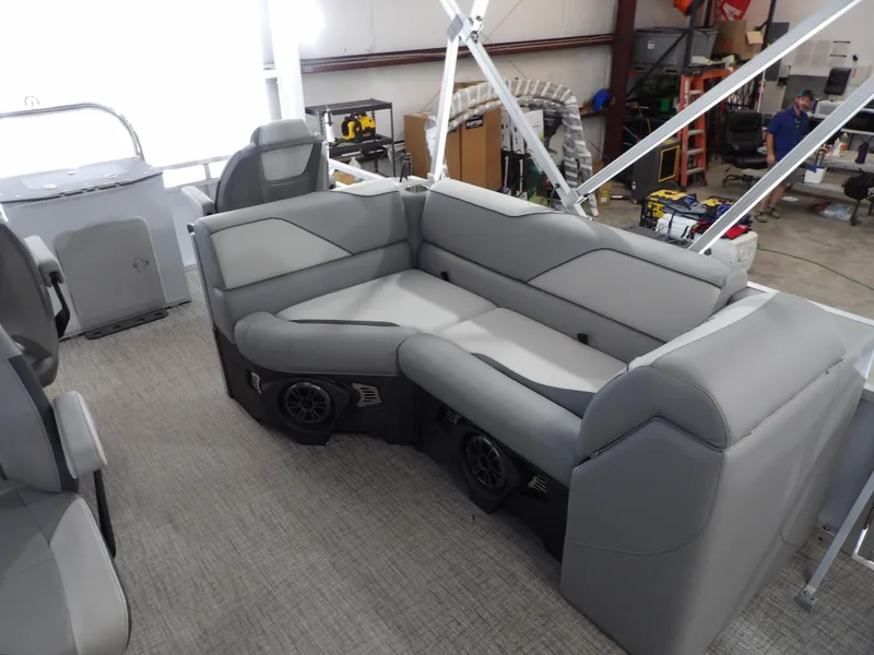 Slide: The Image of Avalon Venture Fish N Cruise - 23' 2025 - 15