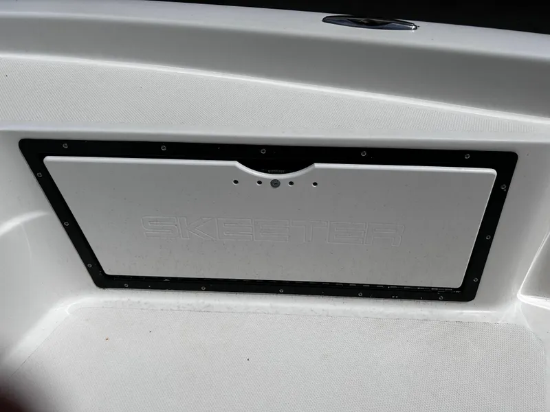 Slide: The Image of Skeeter 20 Zx 2007 - 16