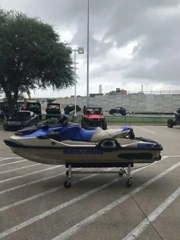 Slide: The Image of Sea-Doo Wake 2025 - 6