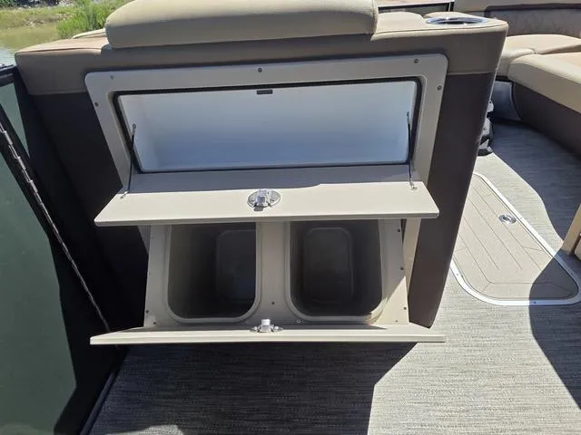 Slide: The Image of Aqua AP255ULC 2026 - 29