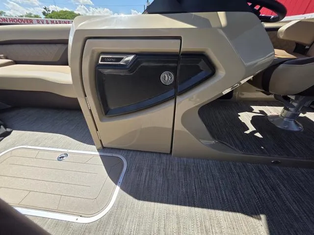 Slide: The Image of Godfrey AP255ULC 2026 - 49