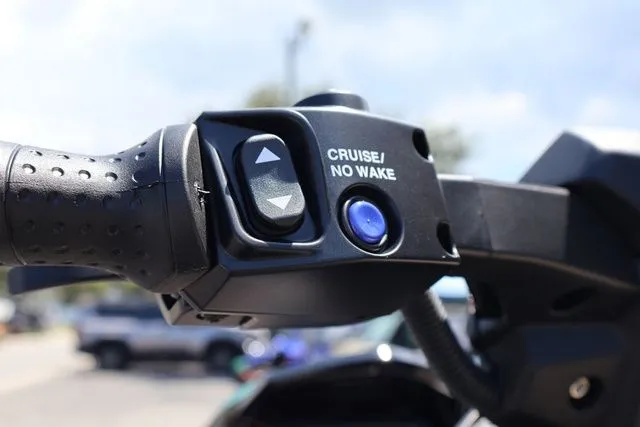 Slide: The Image of Yamaha GP SVHO-BLACK 2025 - 14