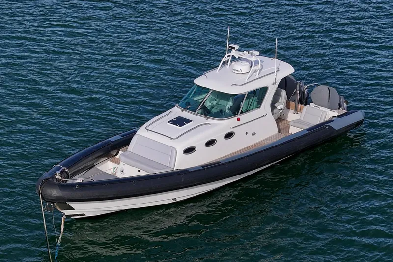 Slide: The Image of Protector 38 Targa 2010 - 0