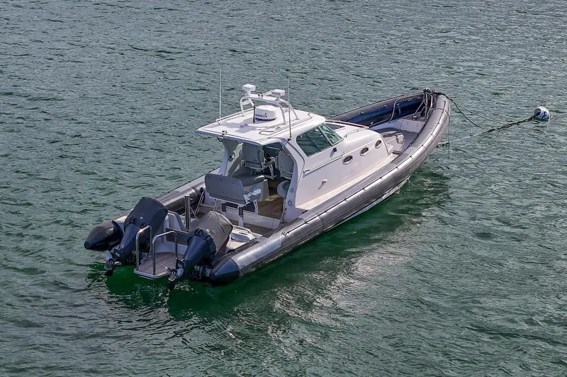 Slide: The Image of Protector 38 Targa 2010 - 32
