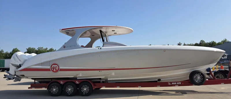 The Image of Mystic Powerboats M4200 2019 - undefined