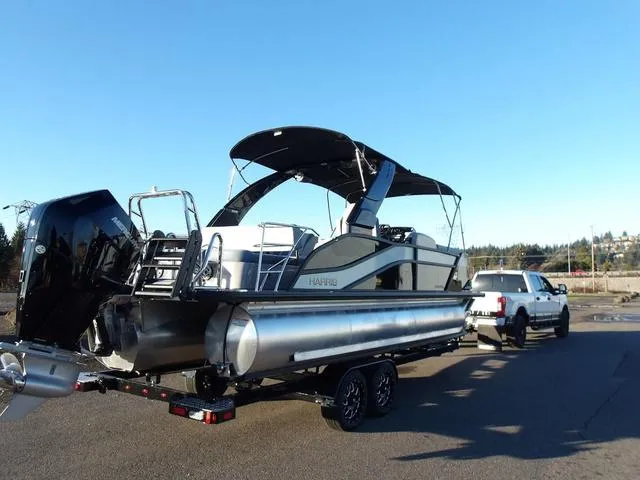 Slide: The Image of Harris Grand Mariner 230 SL 2025 - 11