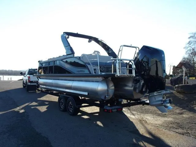 Slide: The Image of Harris Grand Mariner 230 SL 2025 - 9