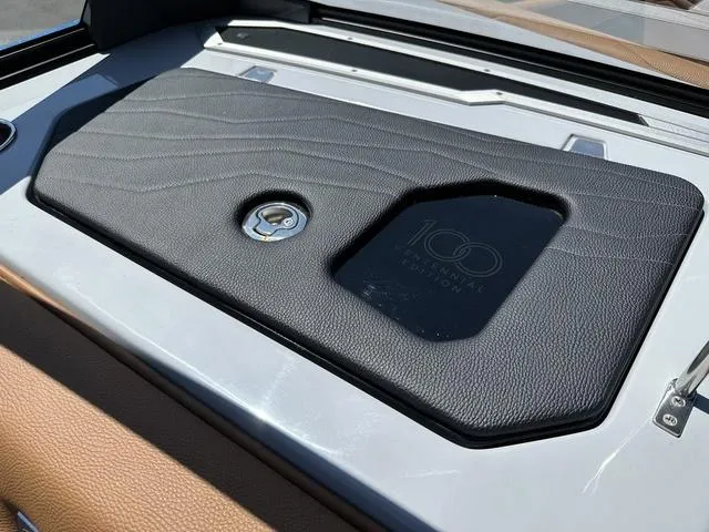 Slide: The Image of Nautique Super Air Nautique G21 2025 - 25