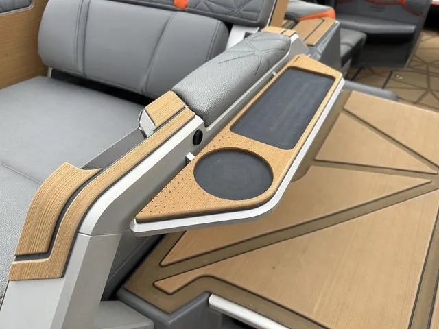 Slide: The Image of Nautique Super Air Nautique G23 Paragon 2024 - 26