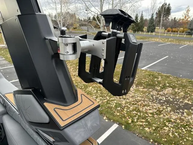 Slide: The Image of Nautique Super Air Nautique G23 Paragon 2024 - 42