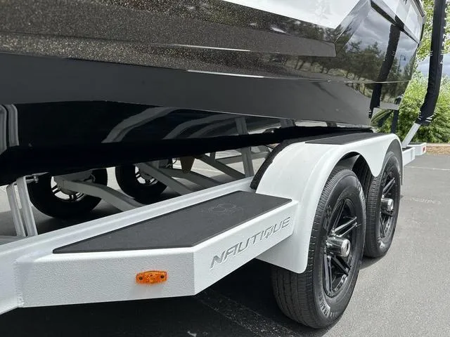 Slide: The Image of Nautique Super Air Nautique GS22 2025 - 13