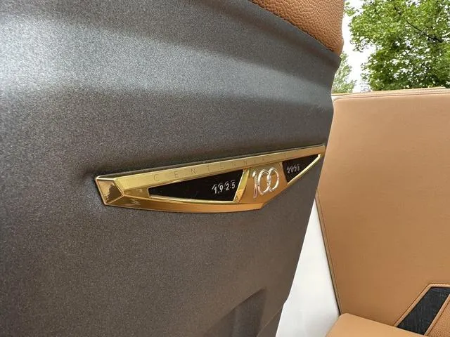 Slide: The Image of Nautique Super Air Nautique GS22 2025 - 48