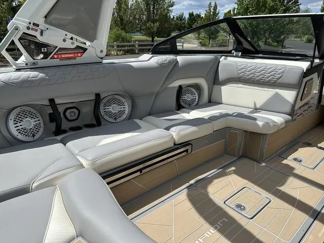 Slide: The Image of Centurion Ri230 2025 - 44