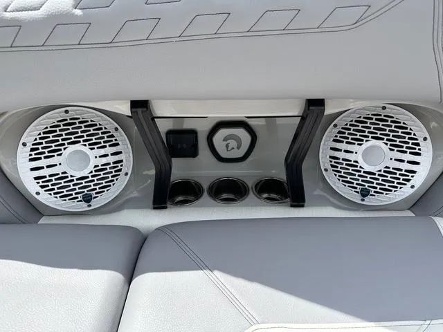 Slide: The Image of Centurion Ri230 2025 - 49