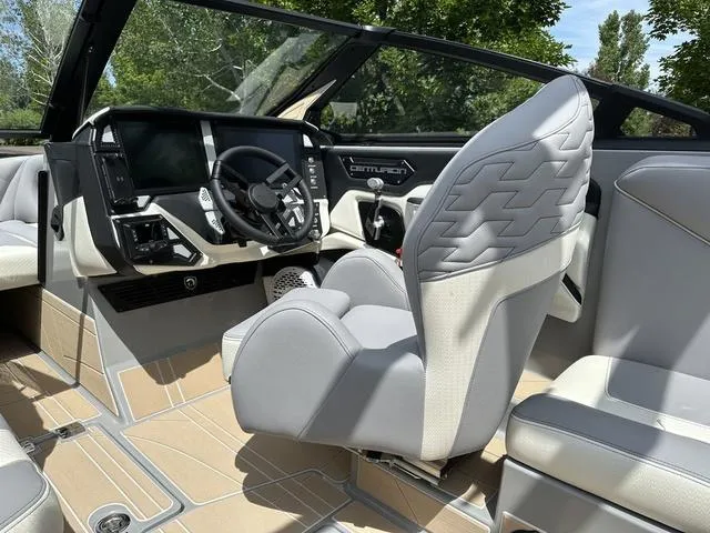 Slide: The Image of Centurion Ri230 2025 - 52