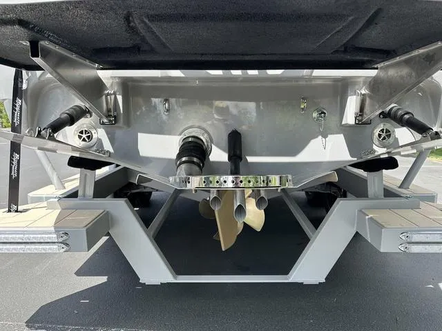 Slide: The Image of Centurion Ri230 2025 - 7