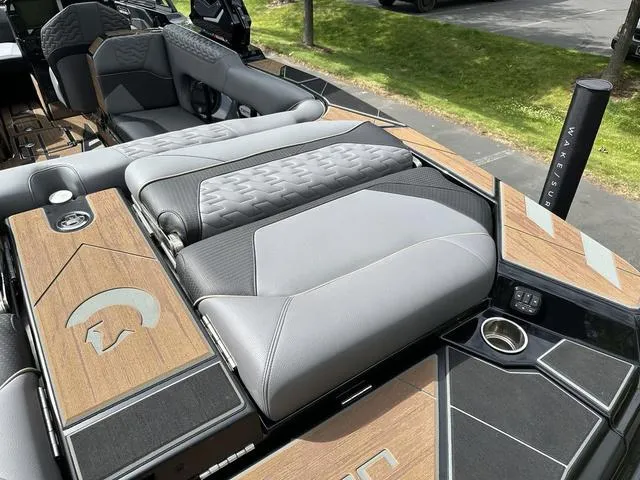 Slide: The Image of Centurion Ri245 2025 - 28