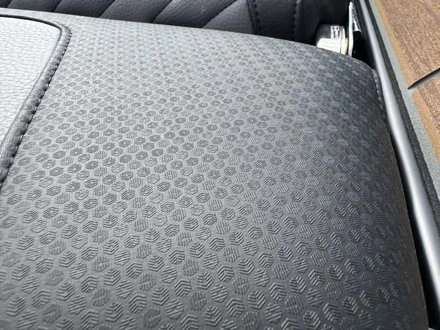 Slide: The Image of Centurion Ri245 2025 - 34