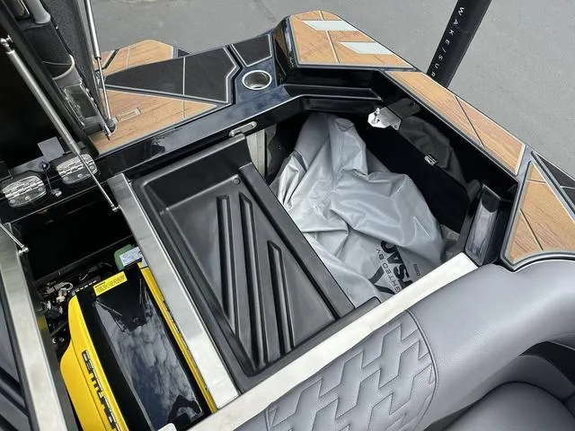 Slide: The Image of Centurion Ri245 2025 - 40