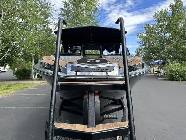 Slide: The Image of Centurion Ri245 2025 - 6