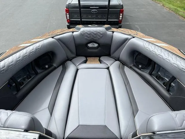 Slide: The Image of Centurion Ri245 2025 - 69