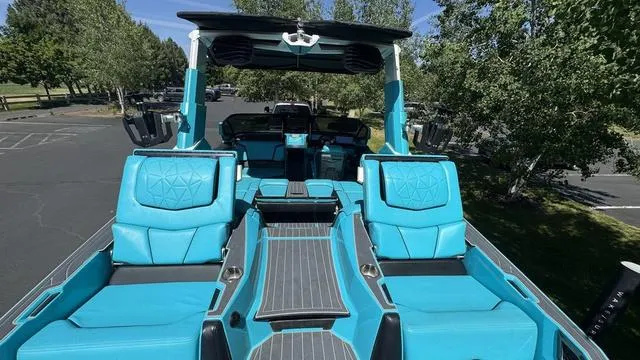 Slide: The Image of Nautique Super Air Nautique G23 Paragon 2020 - 7