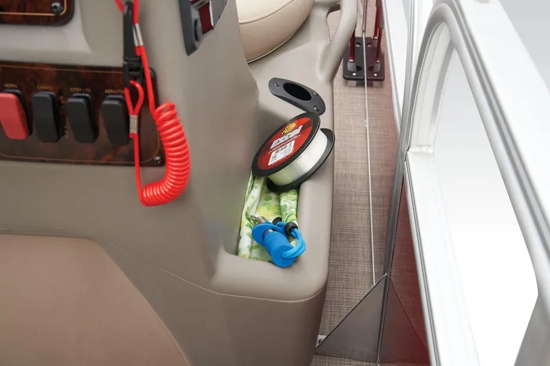 Slide: The Image of Sun Tracker Bass Buggy 16 XL Select 2025 - 40
