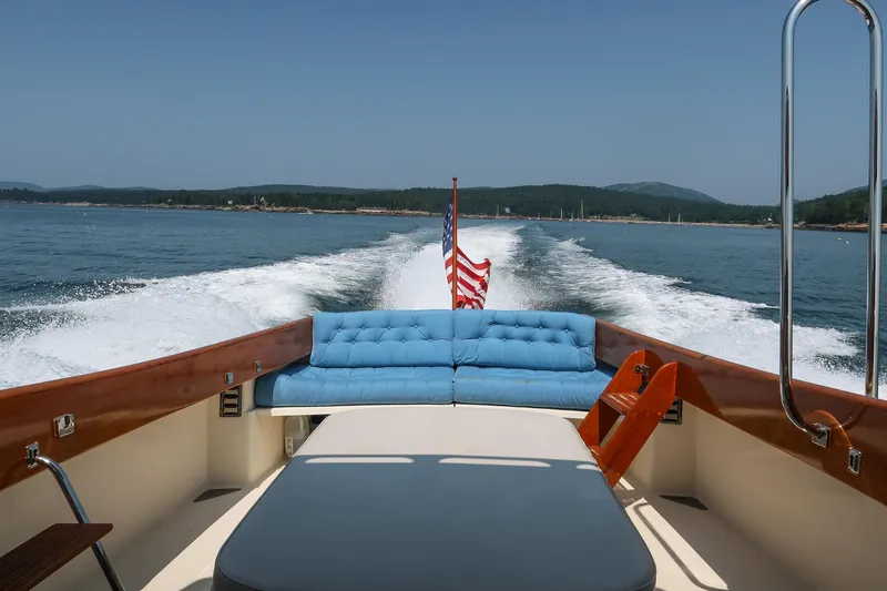 Slide: The Image of Hinckley Yachts Picnic Boat Classic 1995 - 43